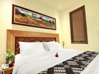 Alron Kuta Hotel 4*